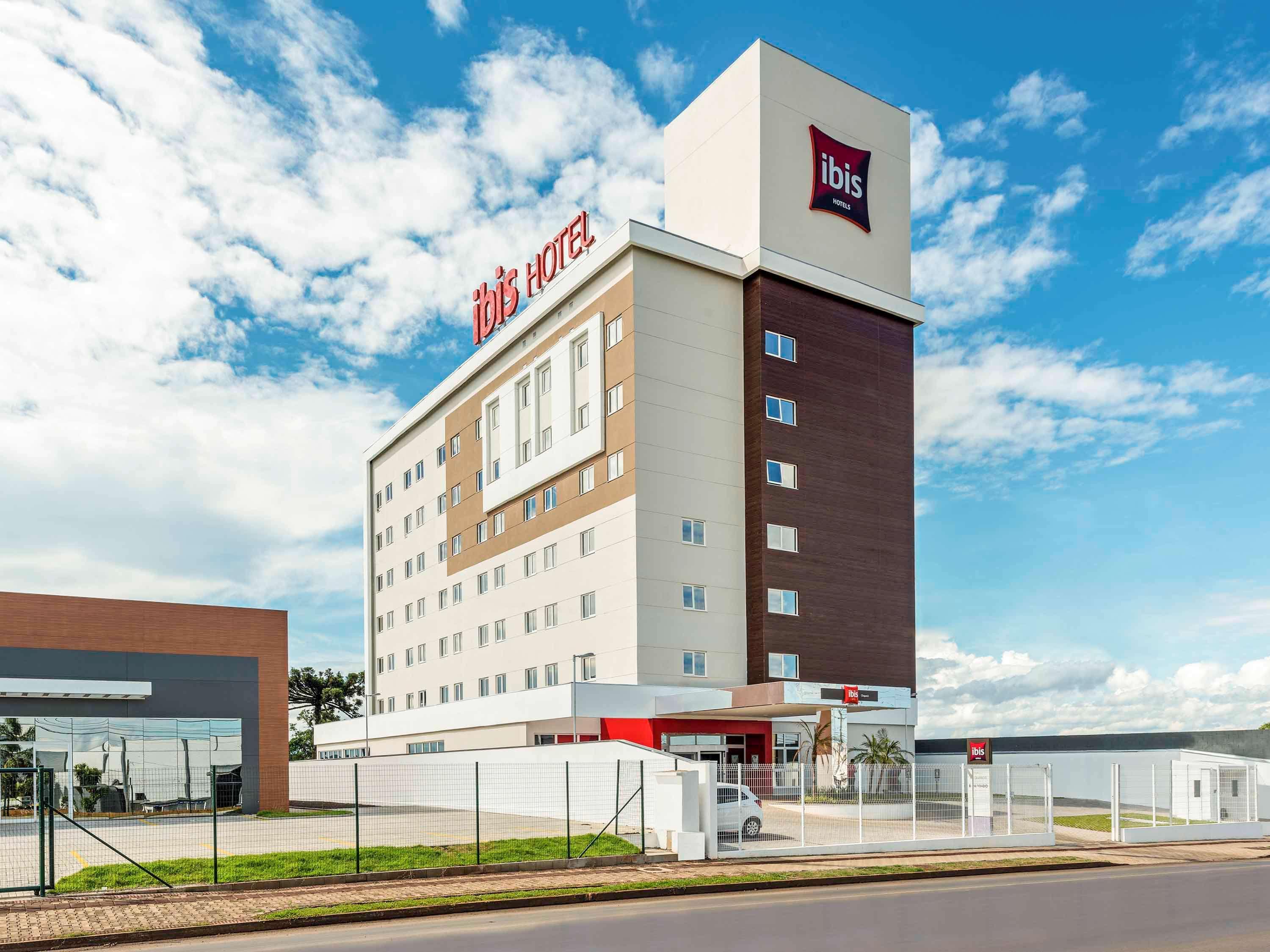 Hotel Ibis Chapecó Exteriér fotografie